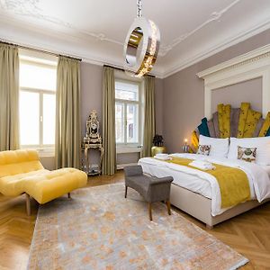 Appartement met Vier Slaapkamers